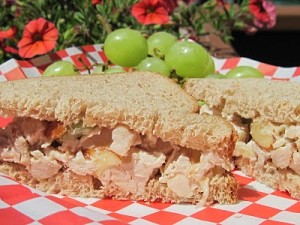 Bread+and+Chicken+Salad+124